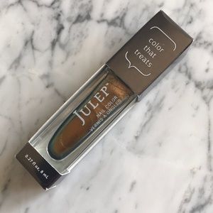 Julep daylee nail polish